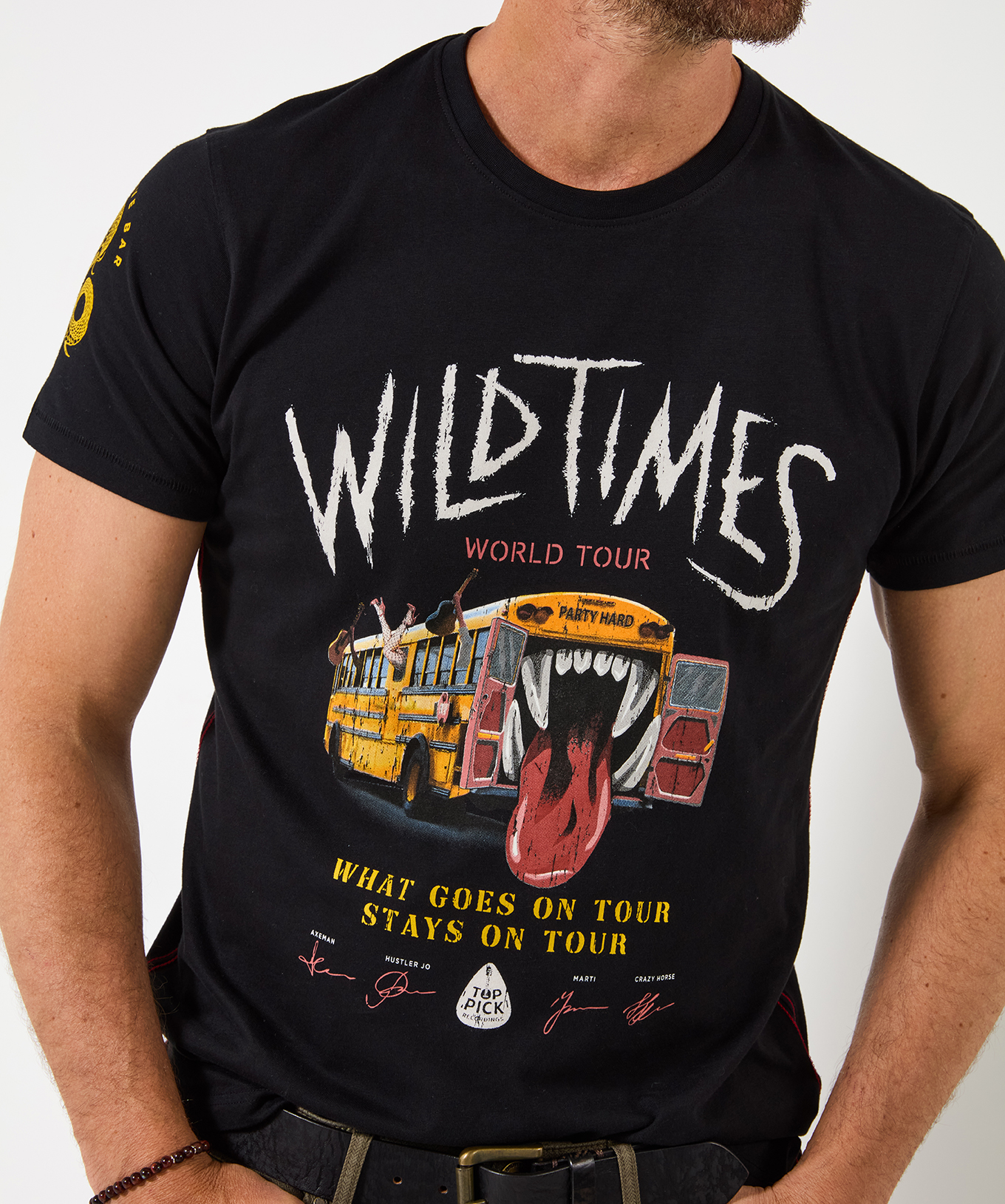 Joe Browns Men's Tour Bus Retro Graphic Men’s T-Shirt - Picture 3 of 16