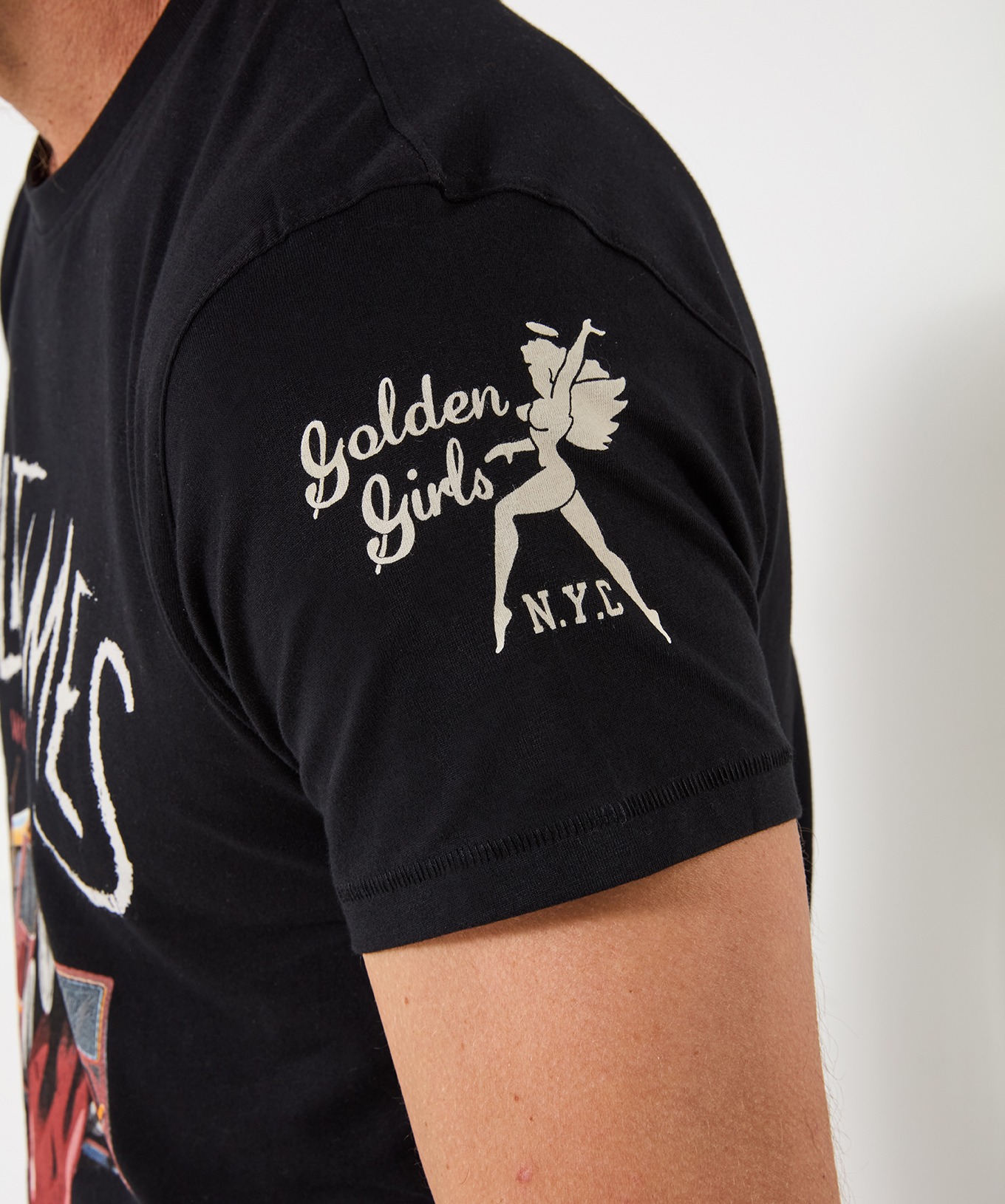 Joe Browns Men's Tour Bus Retro Graphic Men’s T-Shirt - Picture 4 of 16